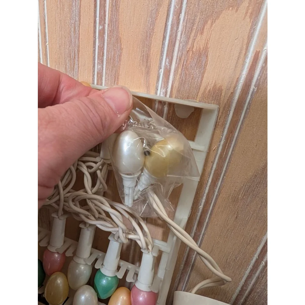 NWT Vintage Easter String Lights White Multicolor